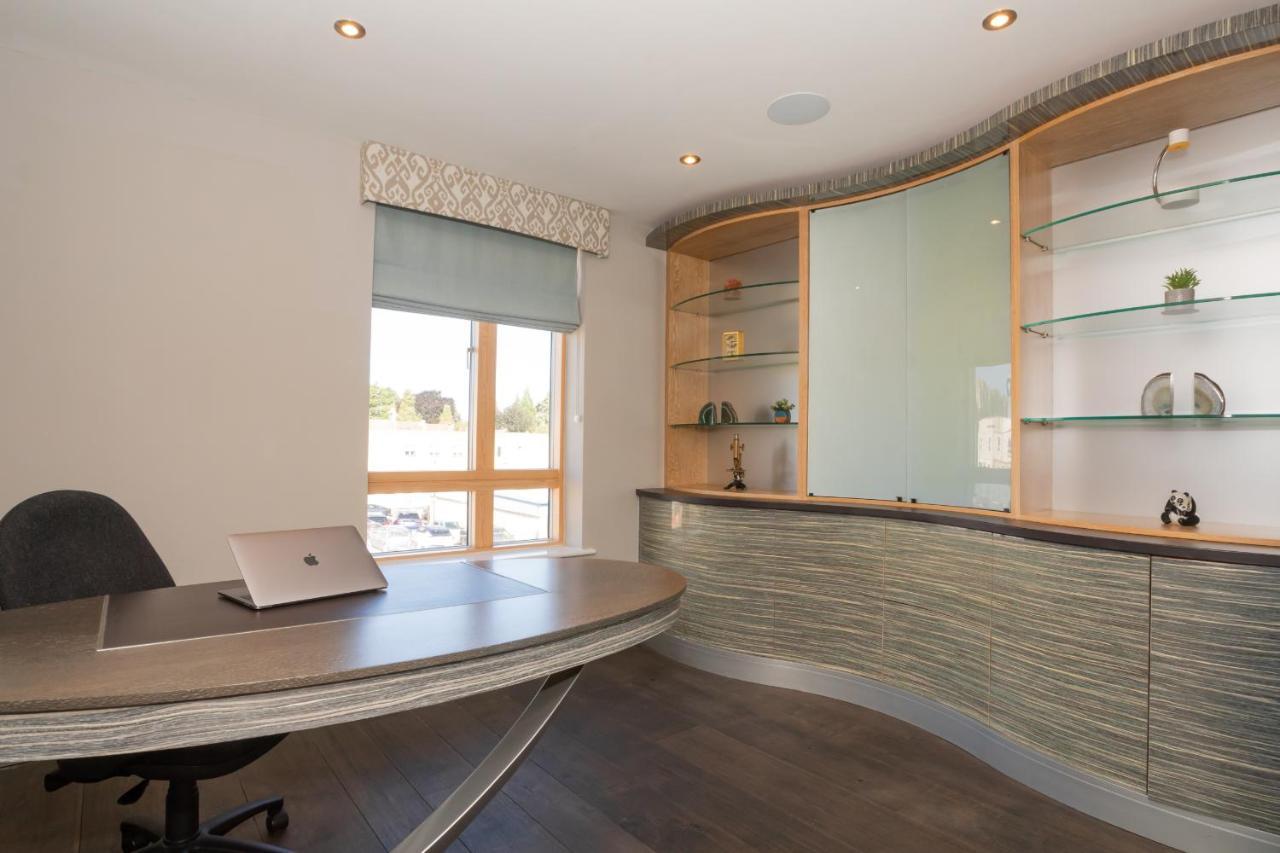 Henge House, Penthouse Apartment Bath Exteriér fotografie